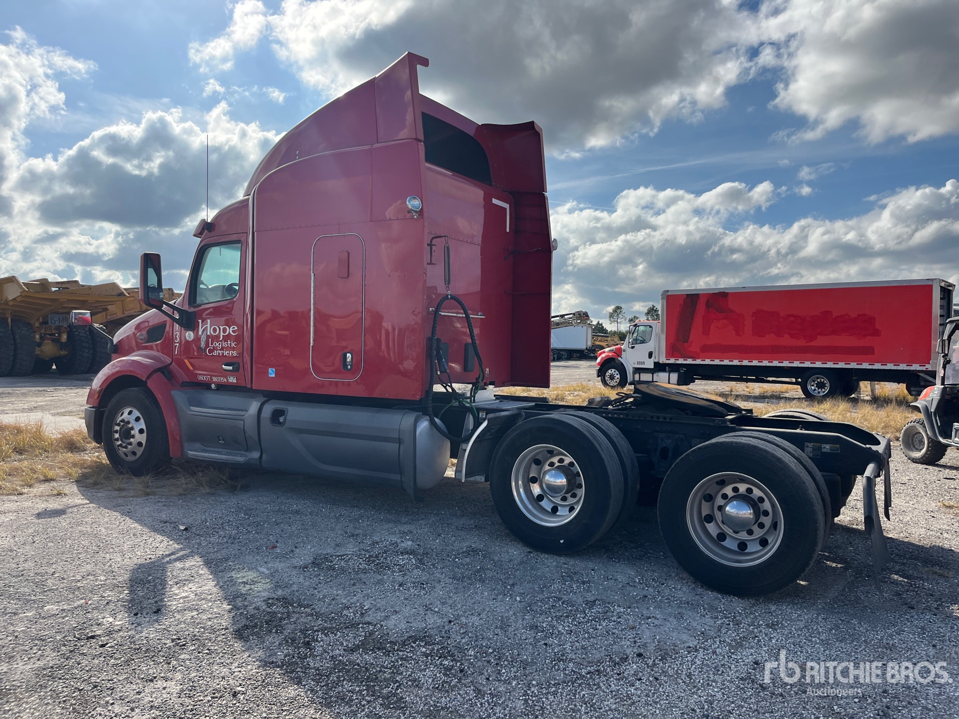 General Appearance with Image, coin arrière gauche