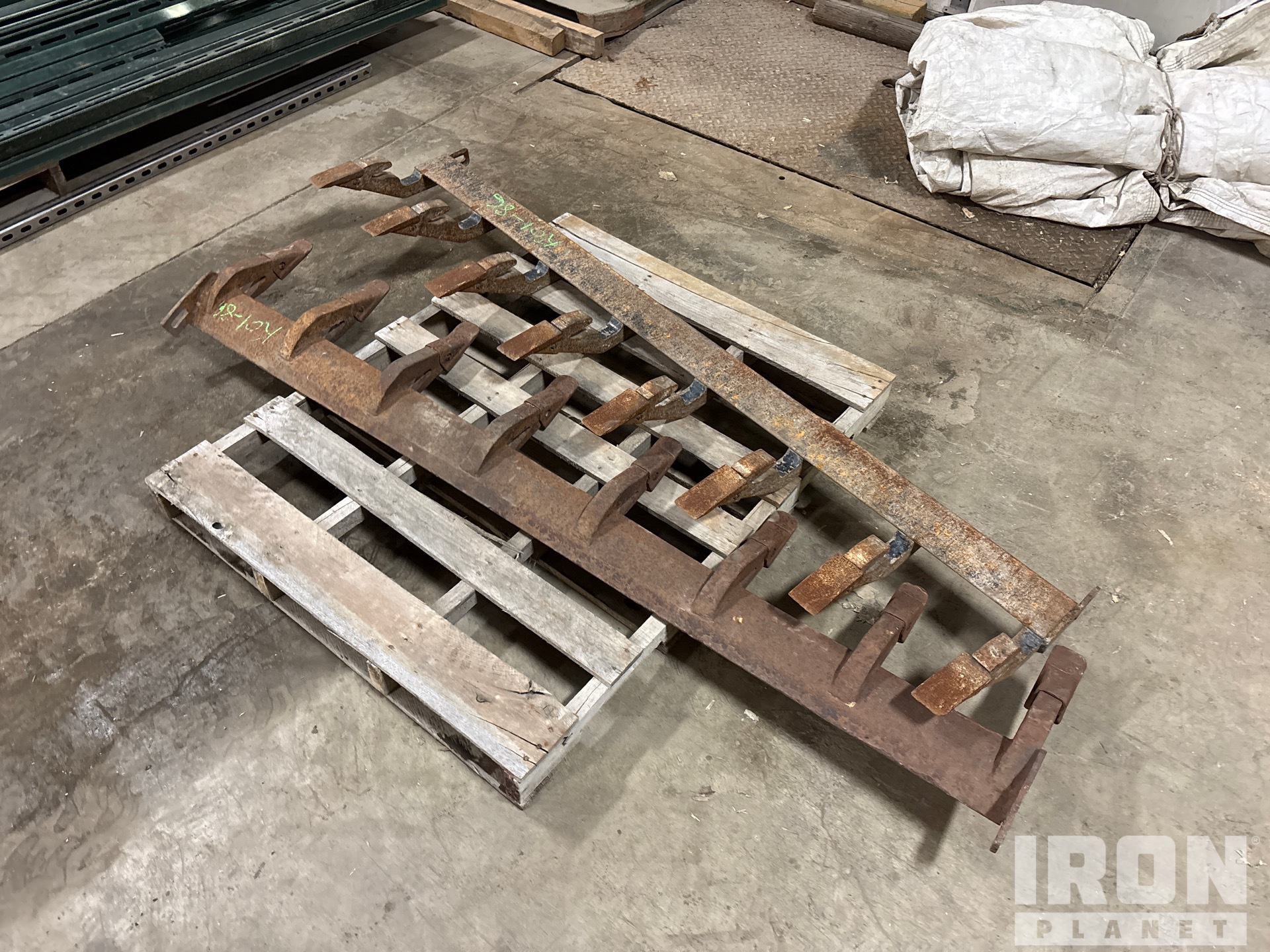 General Appearance with Bild, Ecke hinten rechts