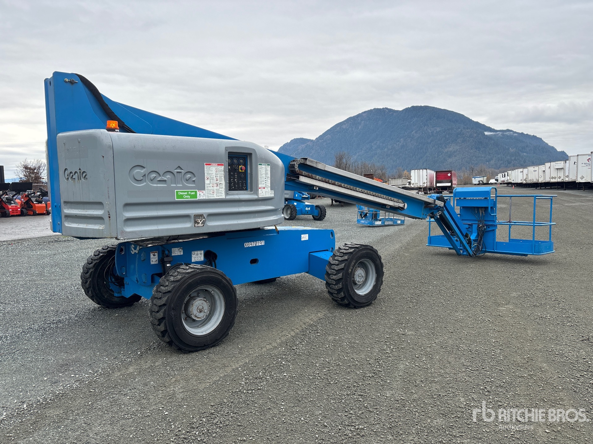 General Appearance with Picture, Right Rear Corner