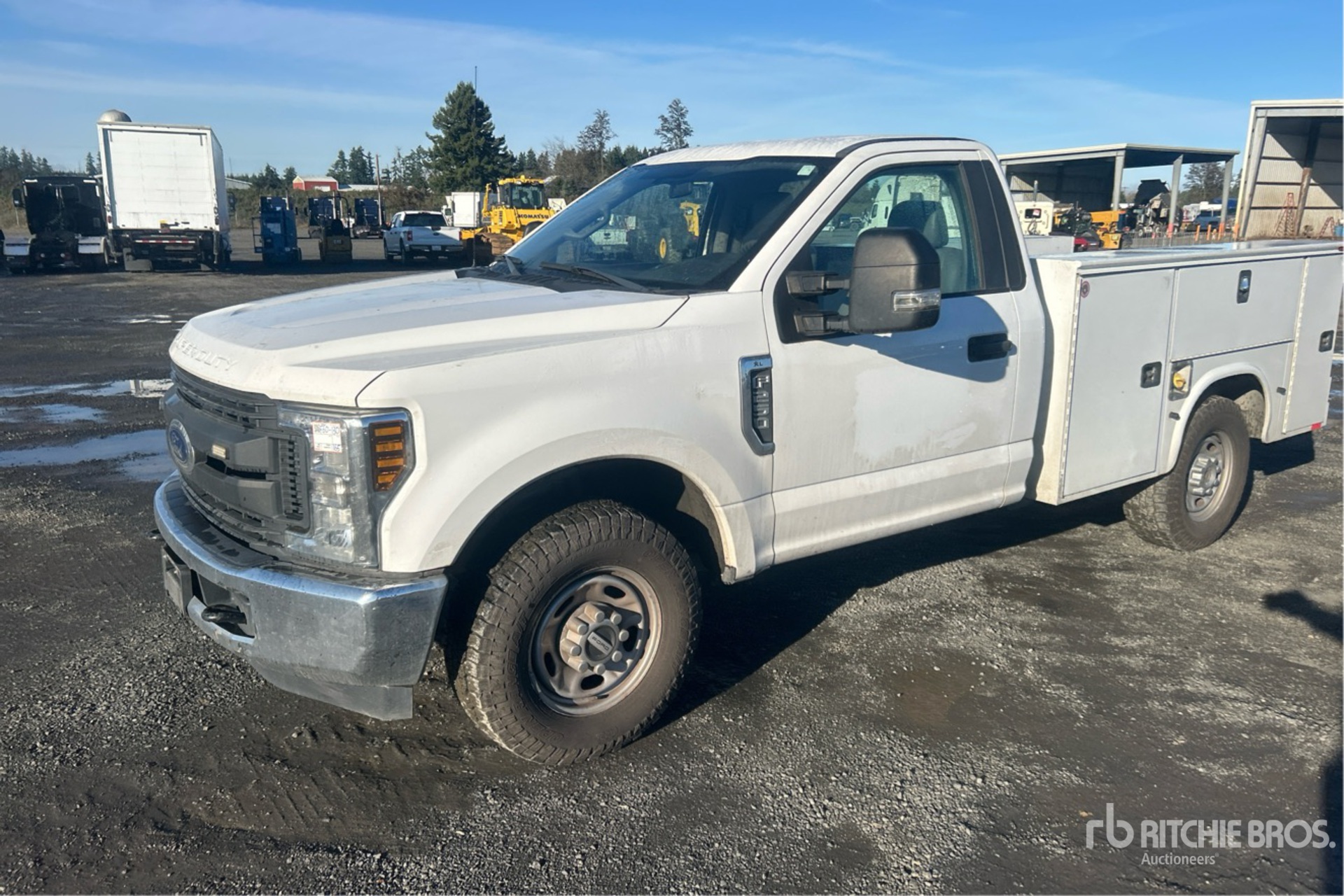 General Appearance with Picture, Left Front Corner