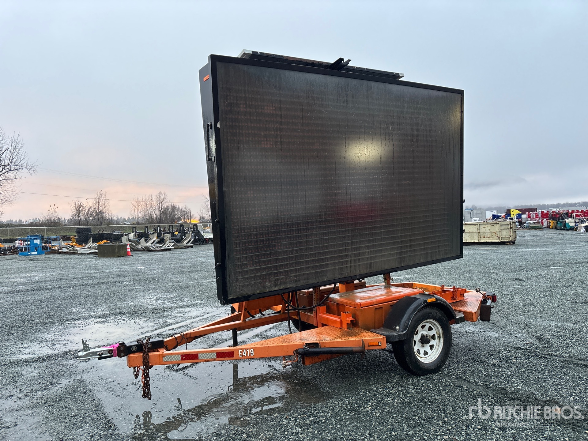 General Appearance with Picture, Left Front Corner