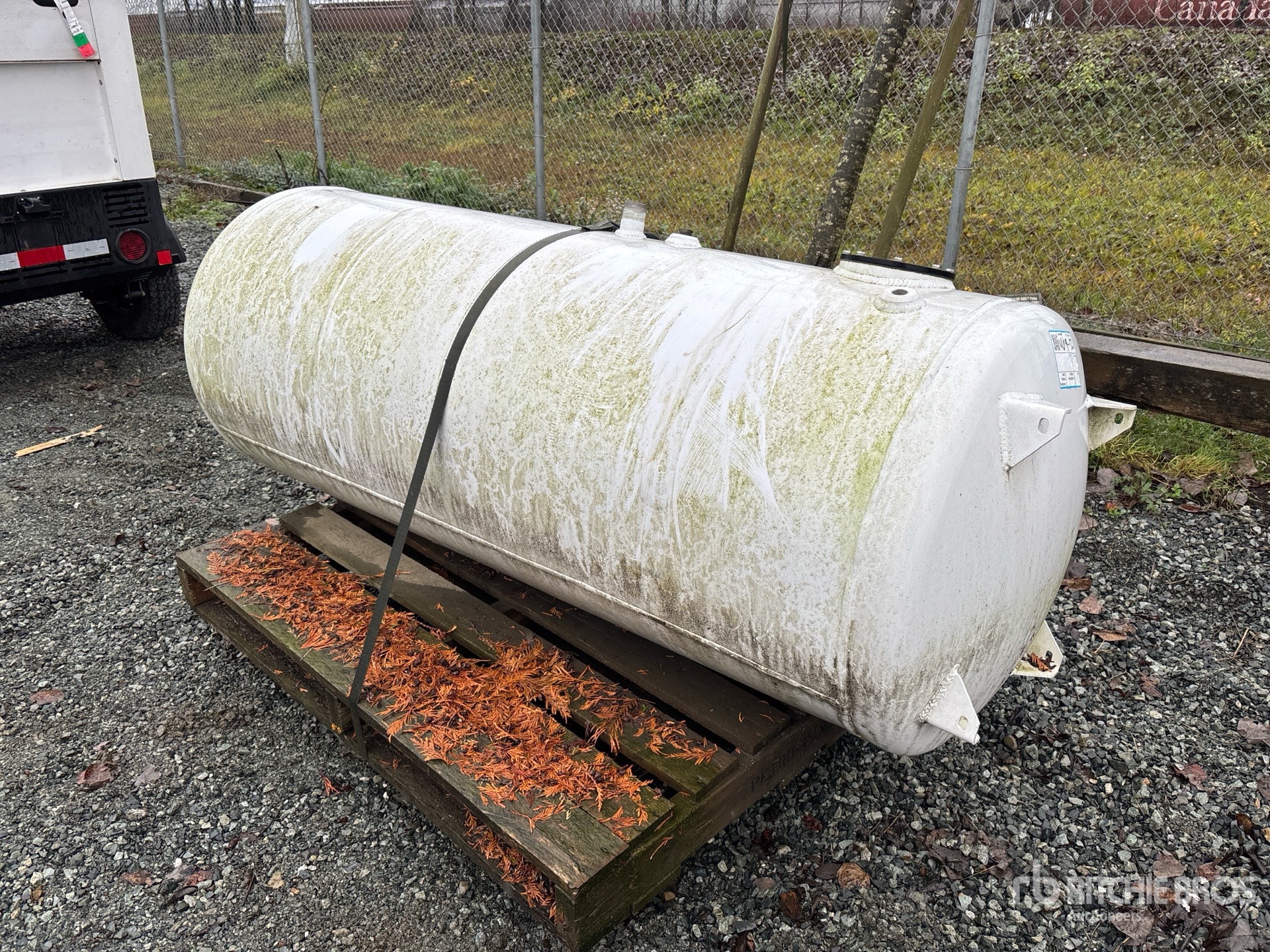 General Appearance with Image, coin avant gauche