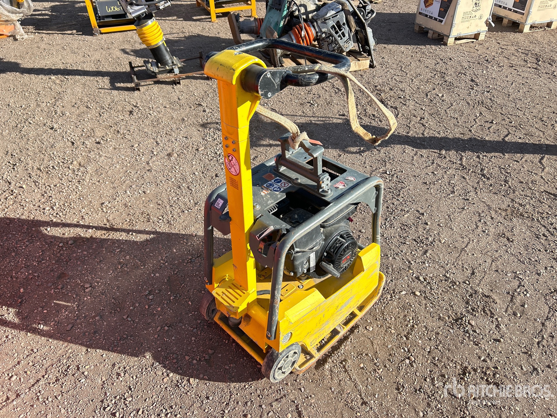 General Appearance with Imagen: esquina trasera derecha