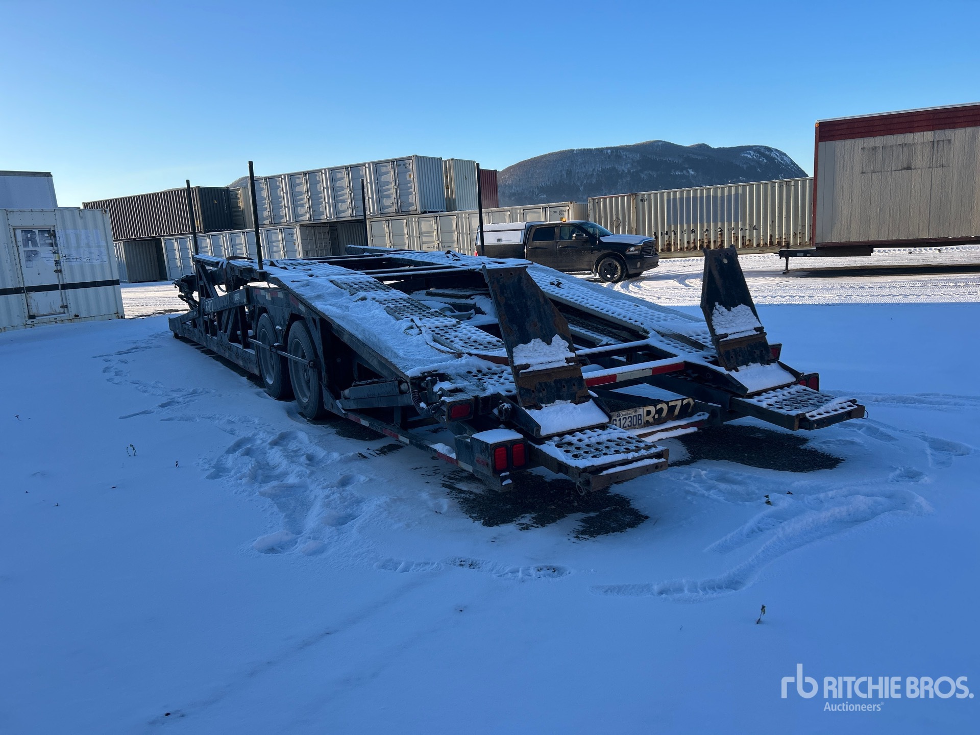 Aspect général with Image, coin arrière gauche