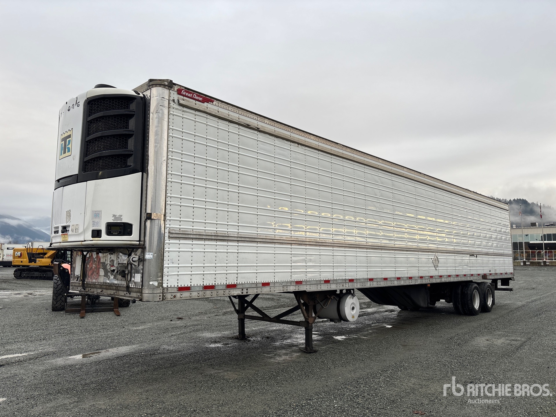 General Appearance with Foto, angolo anteriore sinistro