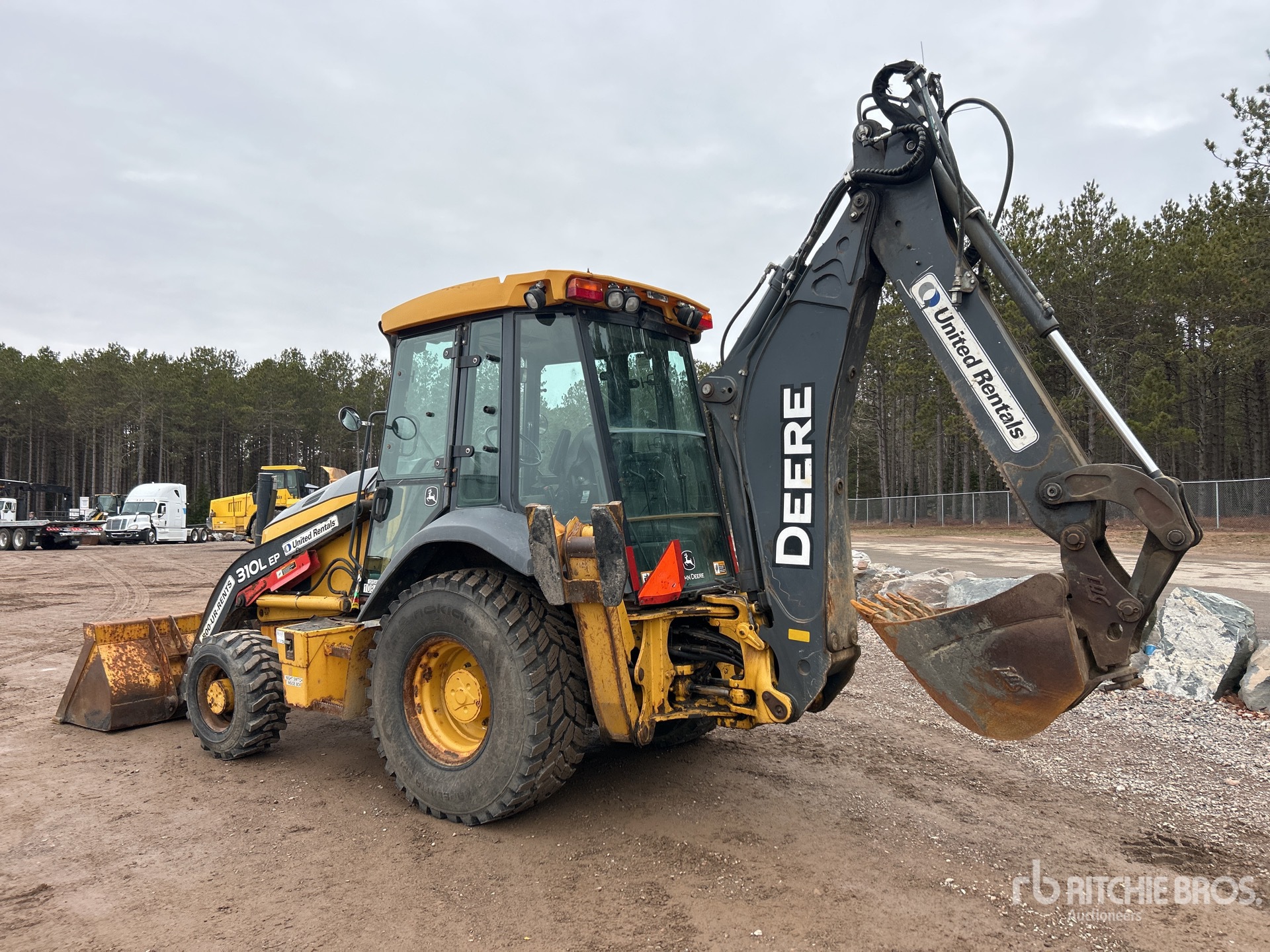 Aspect général with Image, coin arrière gauche