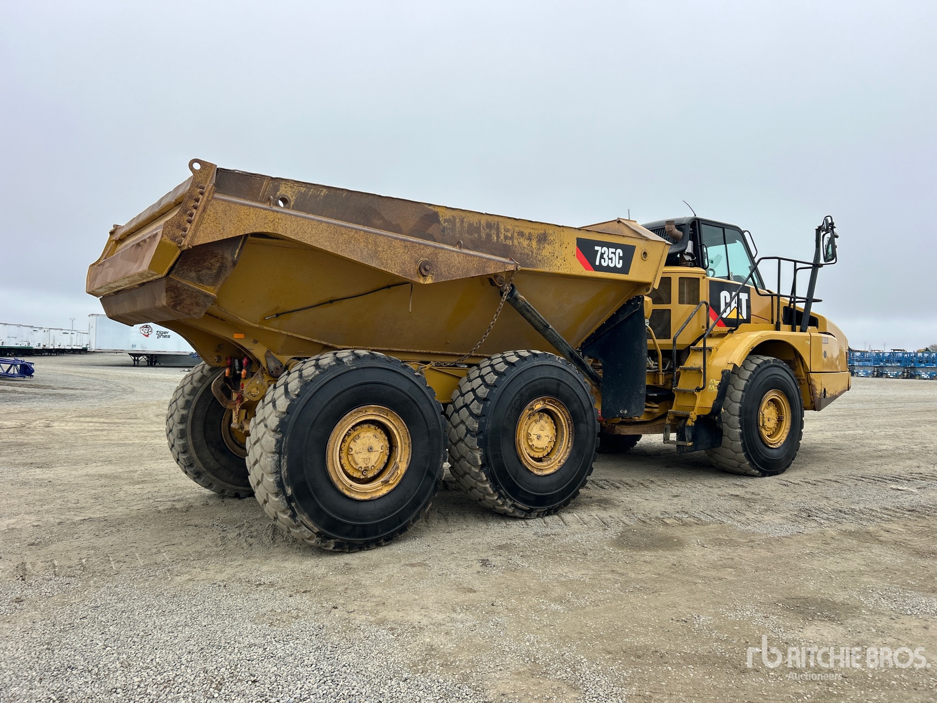 Aspect général with Image, coin arrière droit