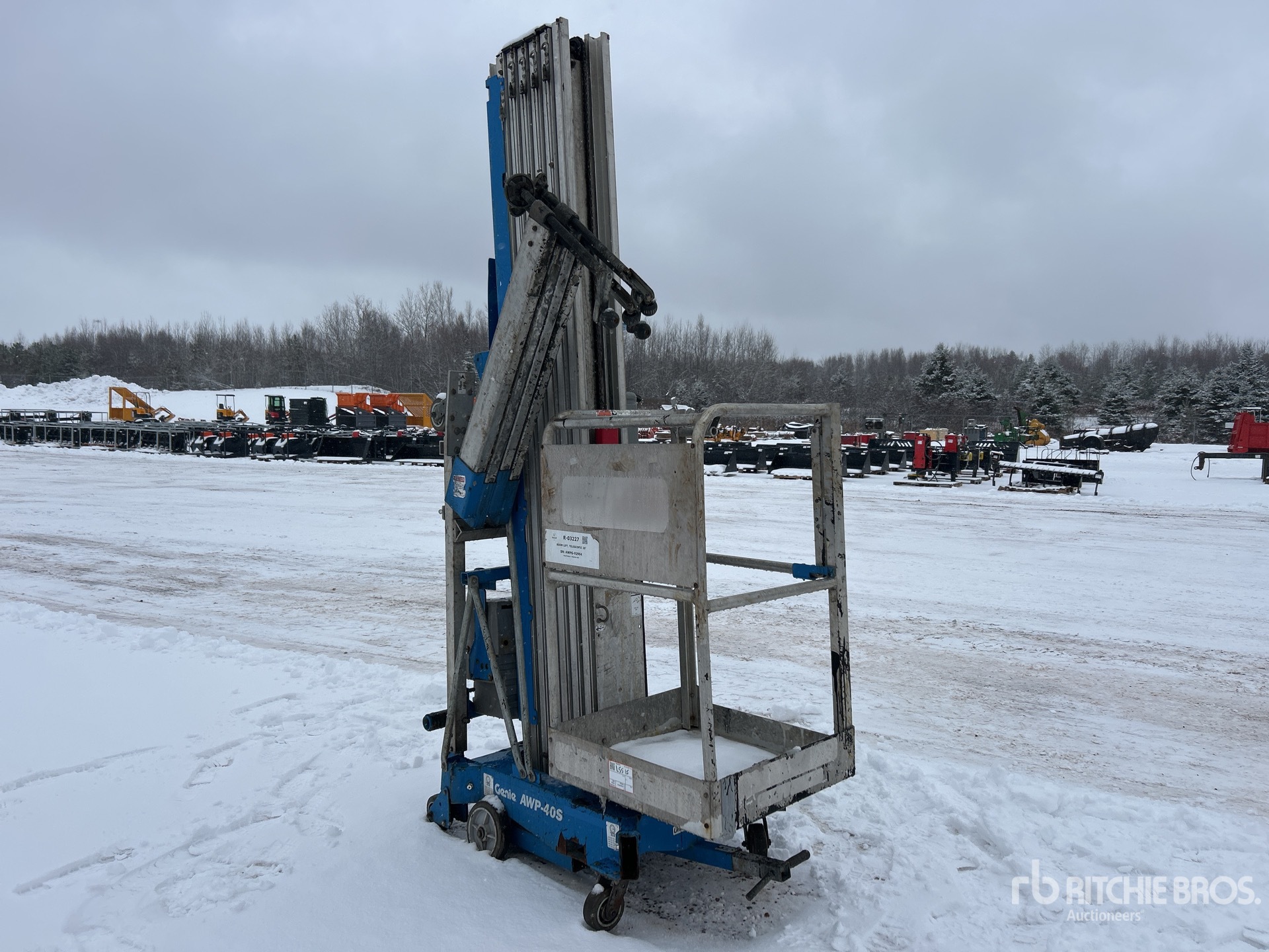 General Appearance with Picture, Right Front Corner