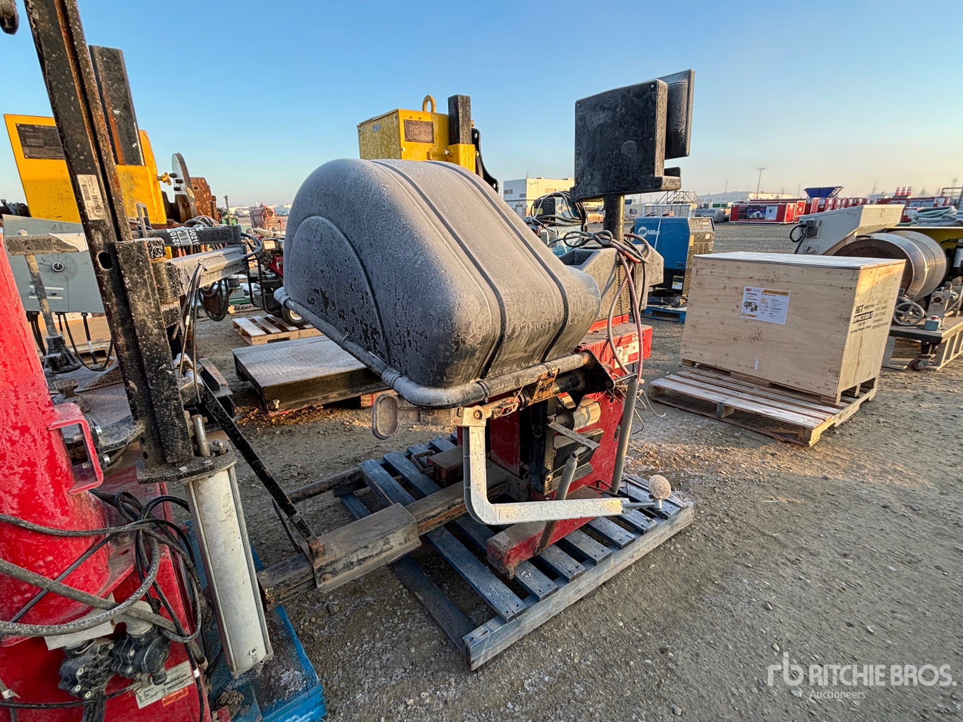 General Appearance with Foto, angolo posteriore sinistro