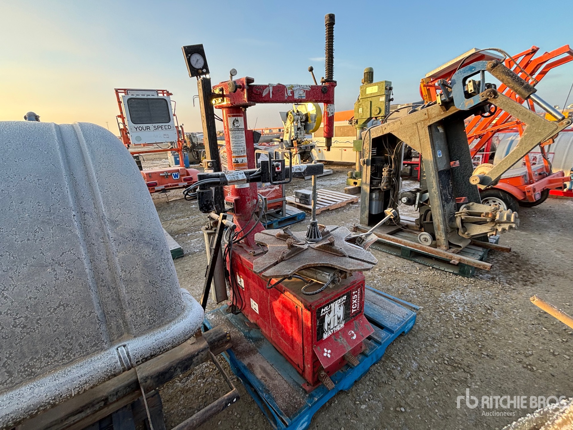 General Appearance with Foto, angolo anteriore destro