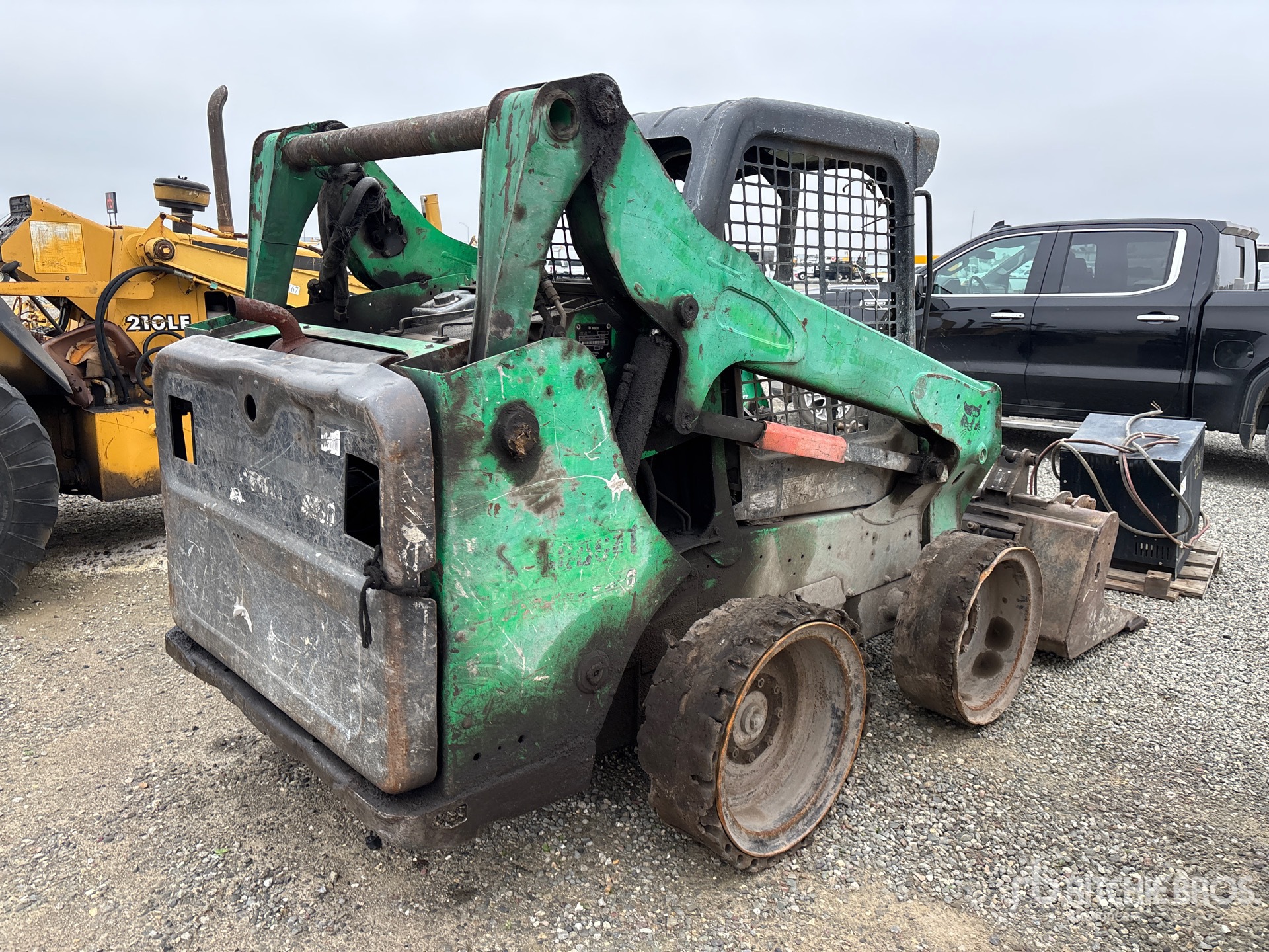 General Appearance with Picture, Right Rear Corner