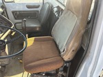 Cab with Seats/armrests