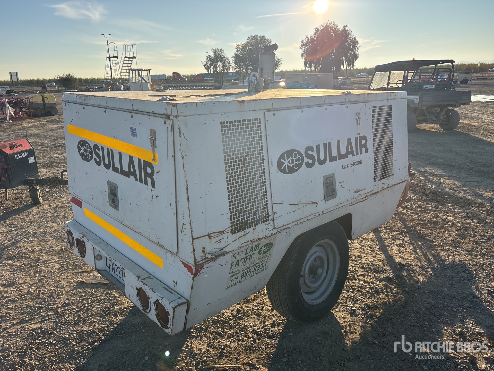 General Appearance with Picture, Right Rear Corner