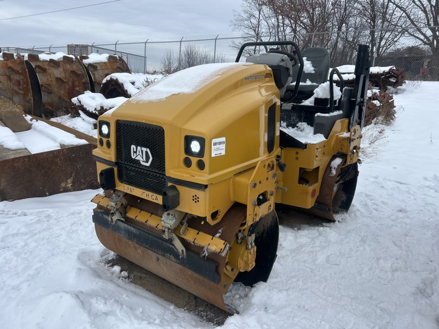 2021 Cat CB2.7 Double Drum Roller