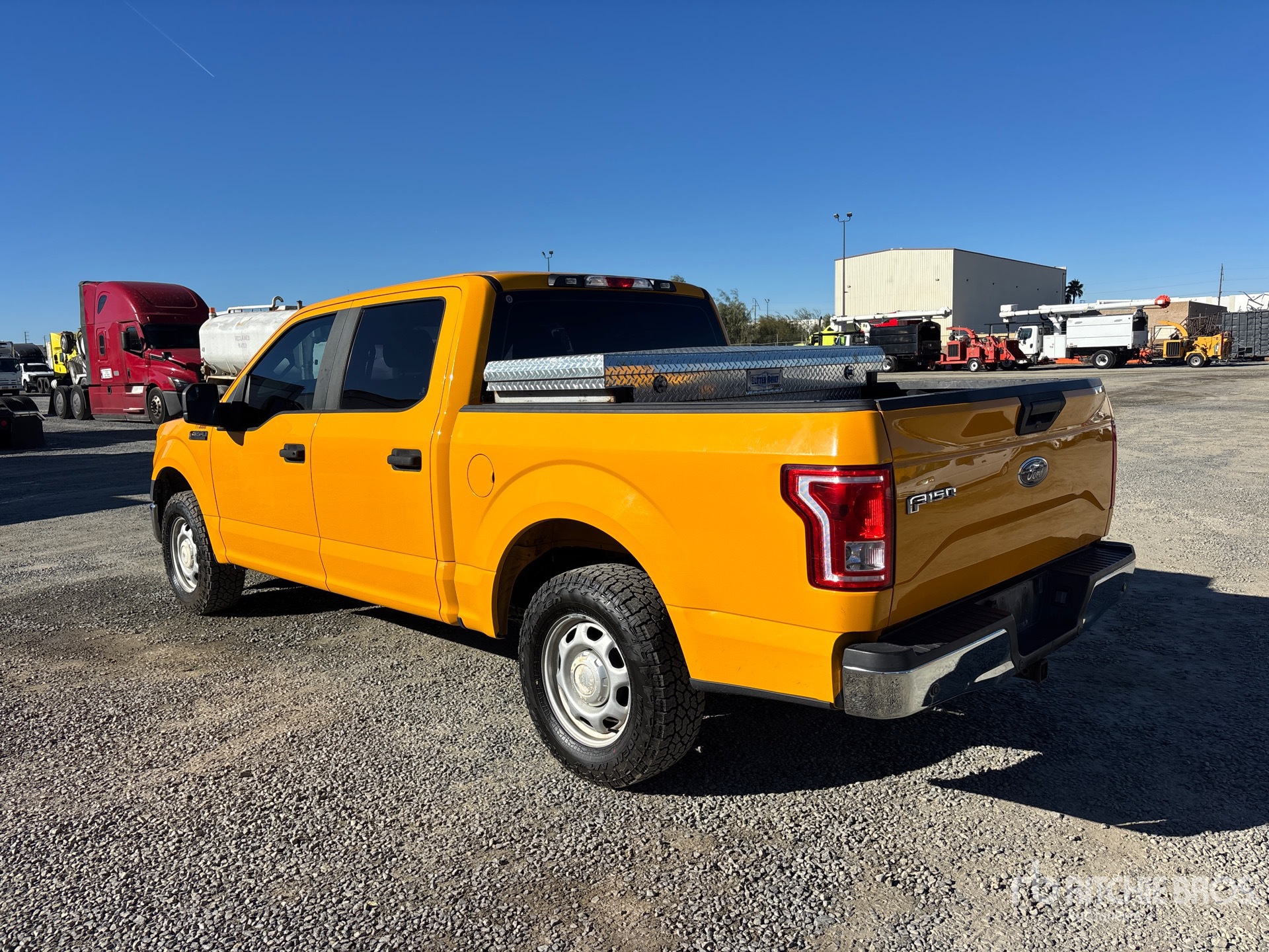 General Appearance with Picture, Left Rear Corner