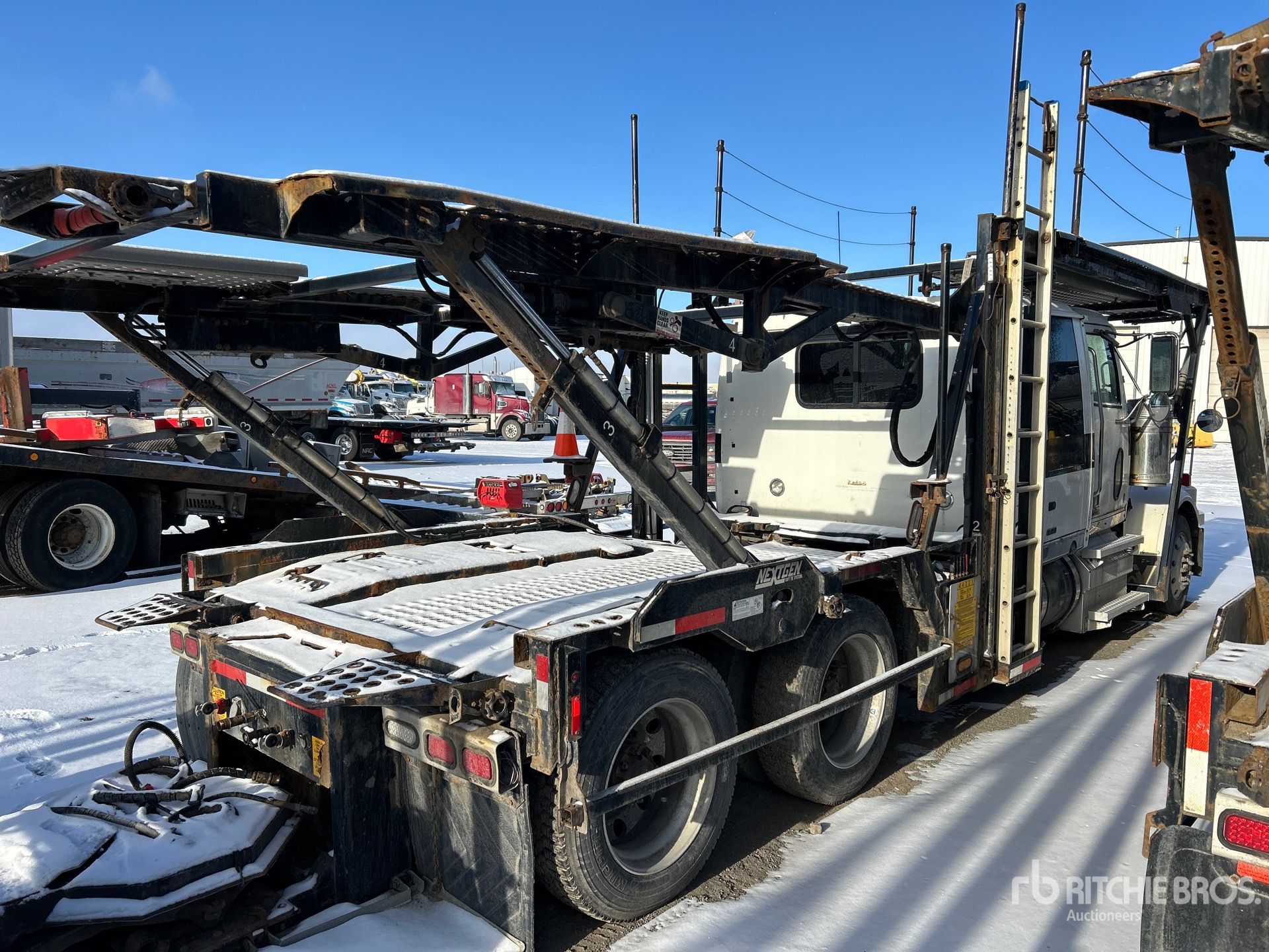 General Appearance with Imagen: esquina trasera derecha