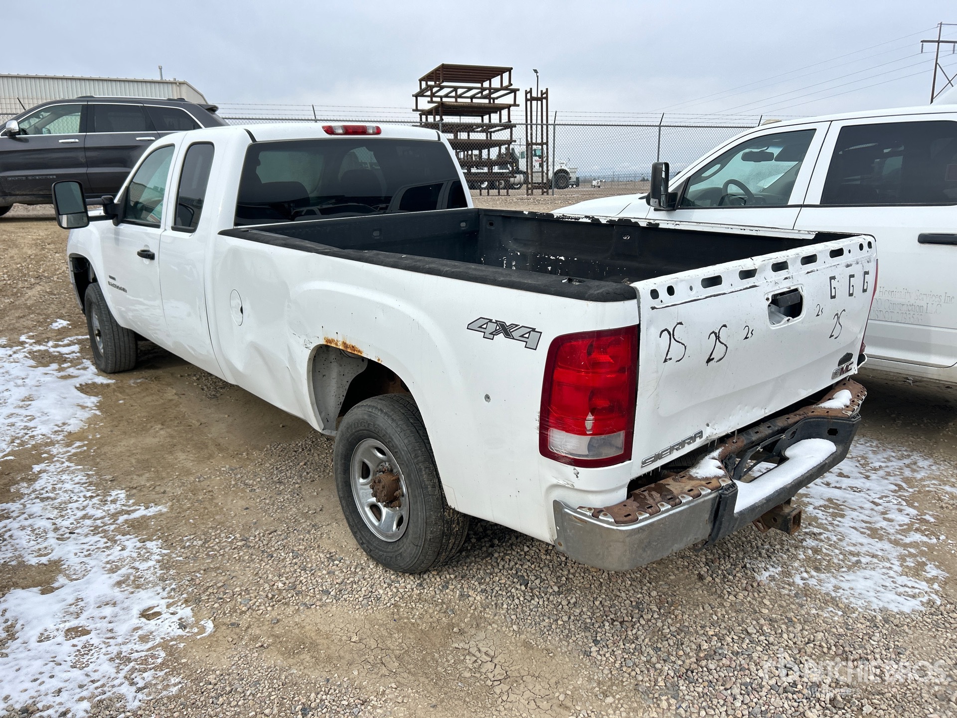 General Appearance with Picture, Left Rear Corner