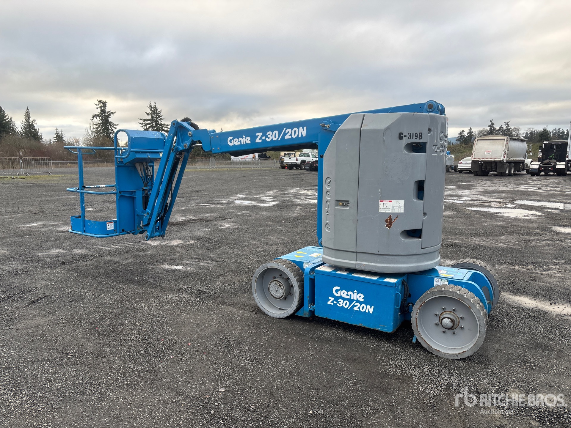 General Appearance with Imagen: esquina trasera izquierda