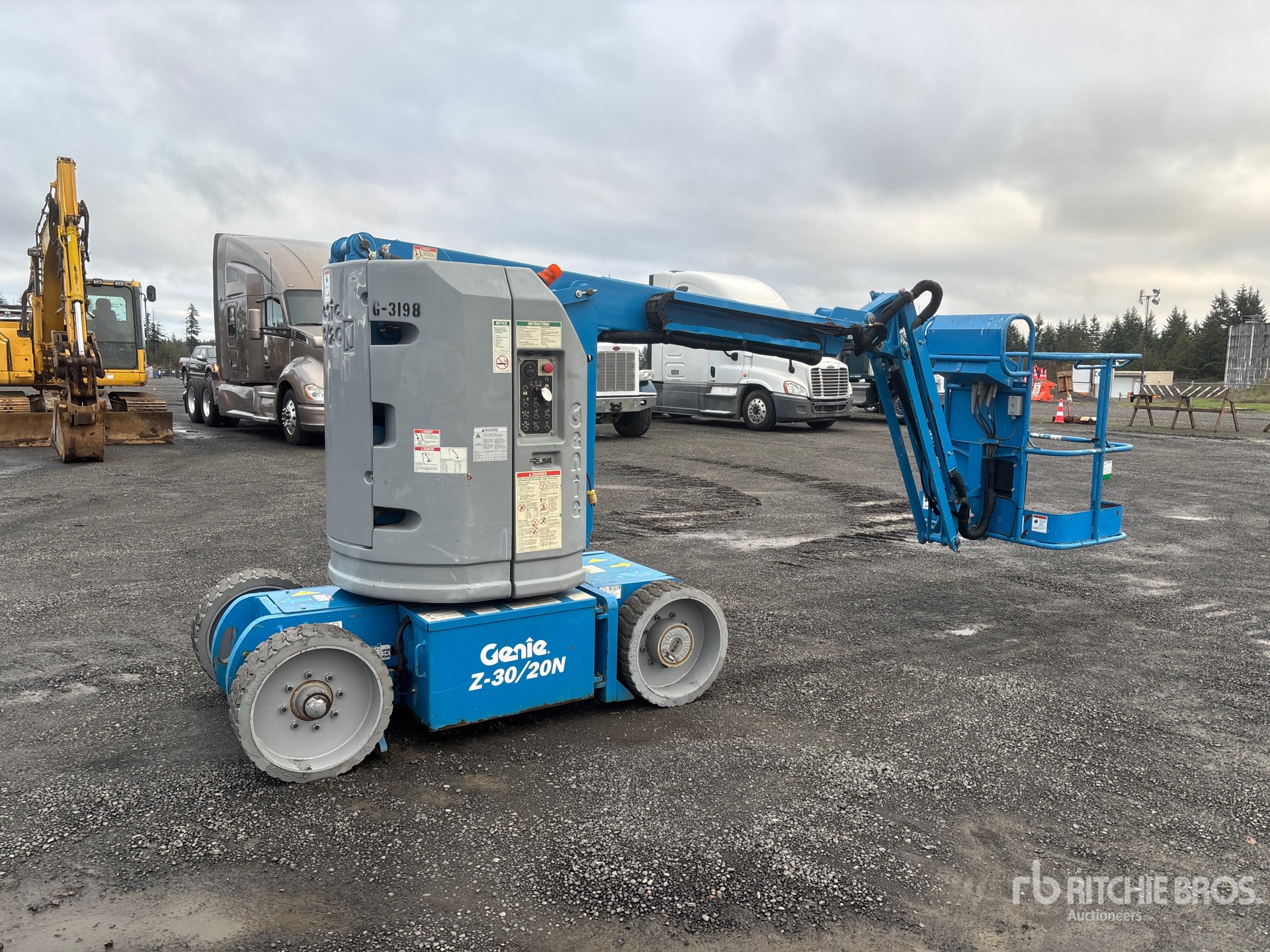 General Appearance with Imagen: esquina trasera derecha