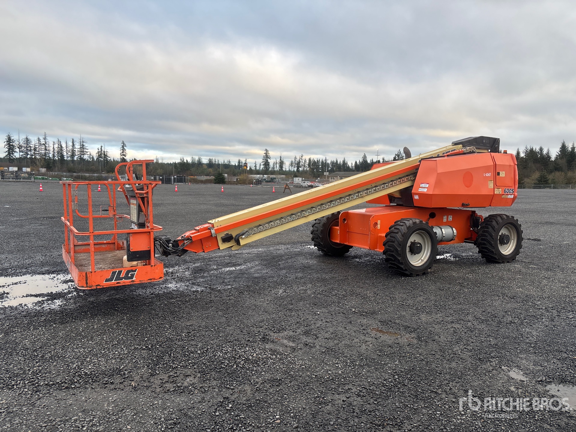 General Appearance with Featured Photo