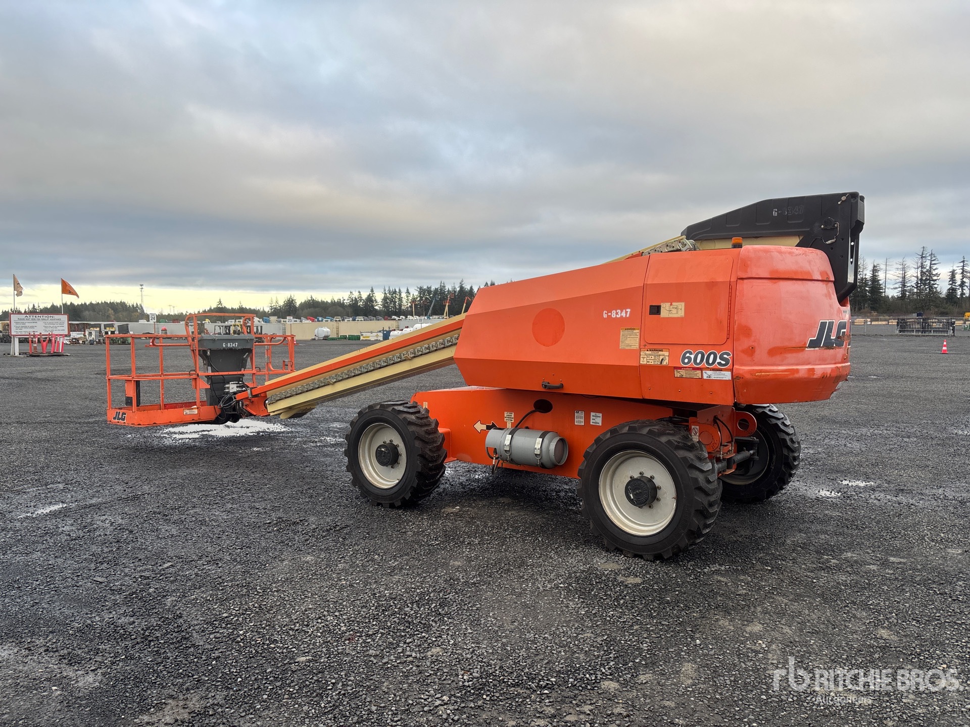 General Appearance with Picture, Left Rear Corner