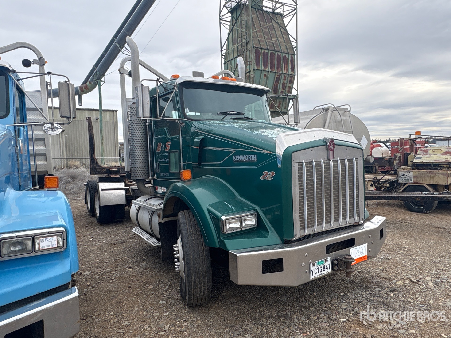 General Appearance with Imagen: esquina delantera derecha