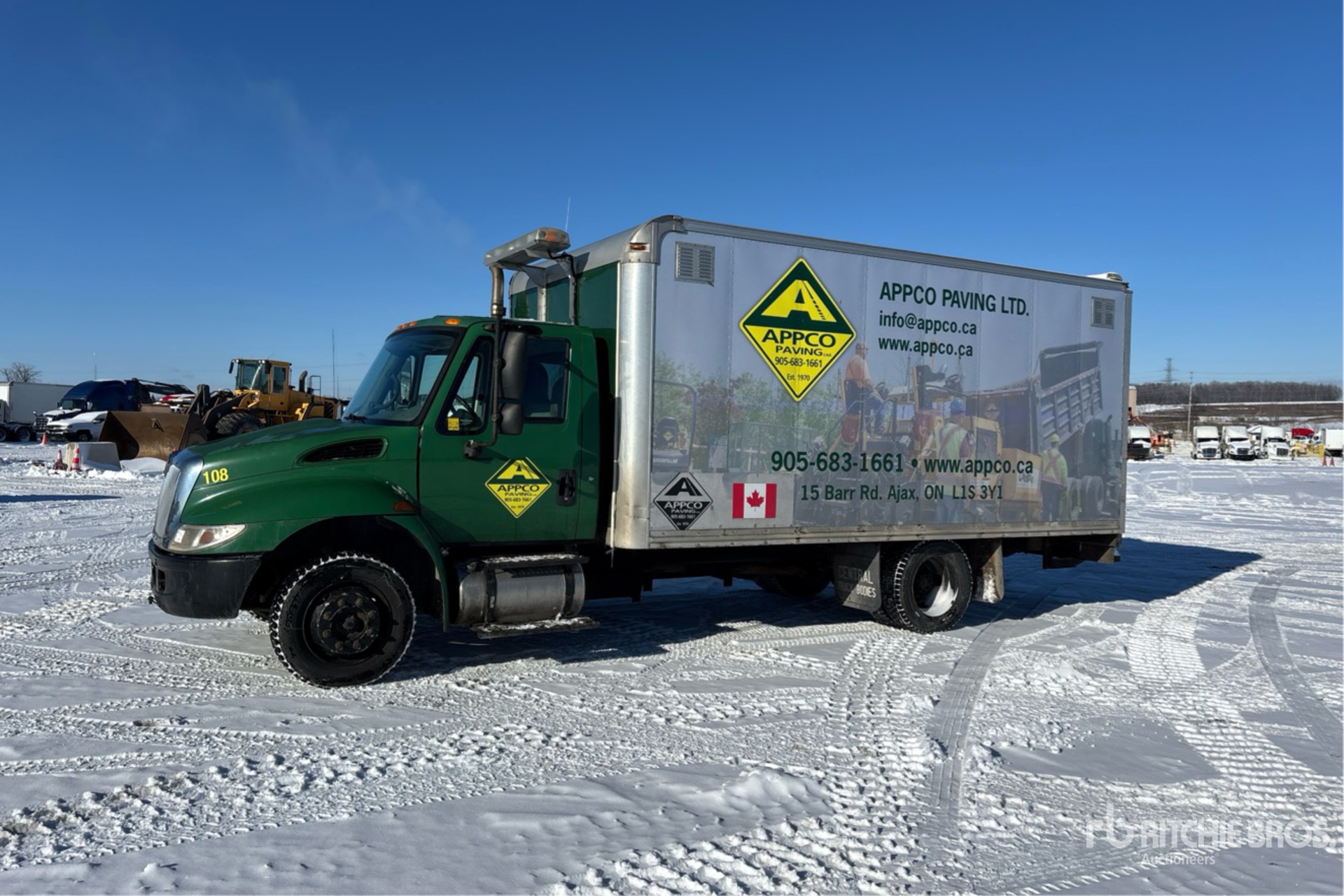 General Appearance with Image, coin avant gauche