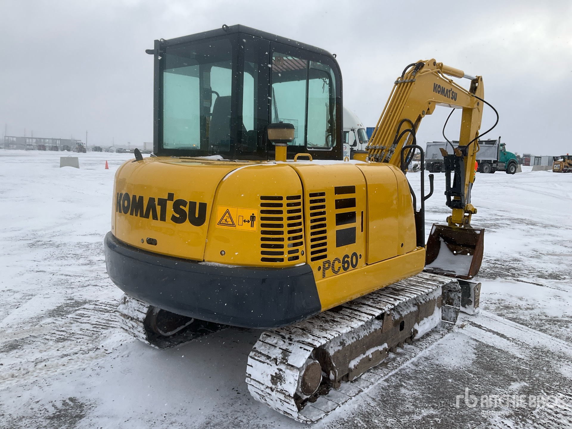 General Appearance with Imagen: esquina trasera derecha