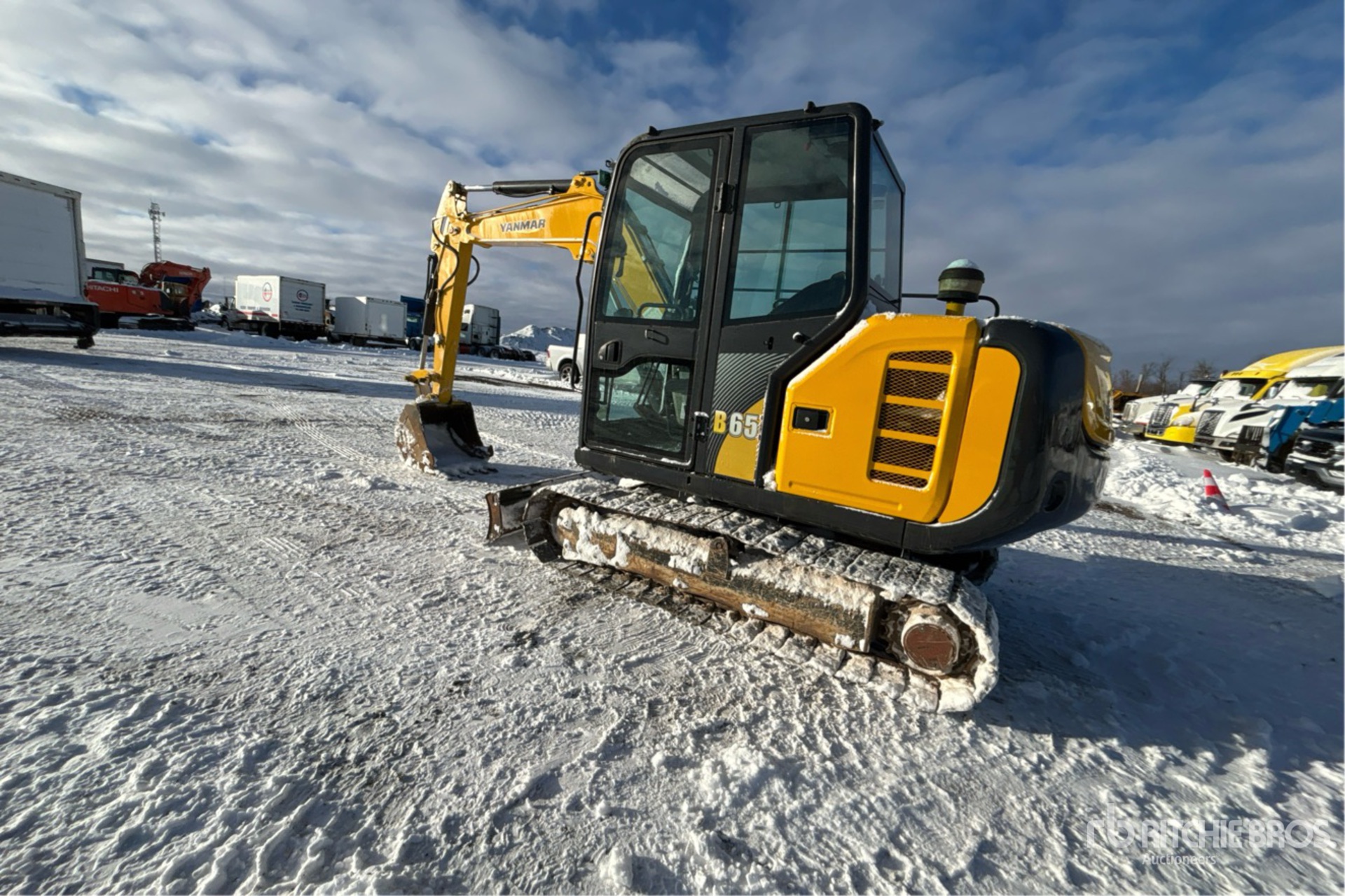 General Appearance with Picture, Left Rear Corner