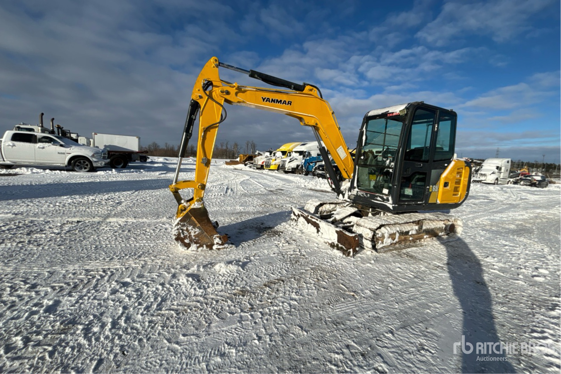 General Appearance with Picture, Left Front Corner