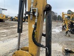 Hydraulics with Auxiliary Hydraulic Plumbing