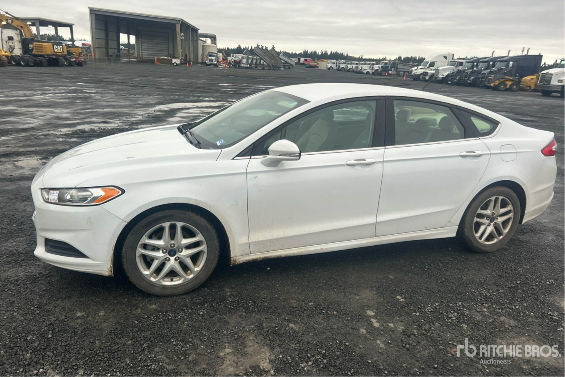 General Appearance with Picture, Left Front Corner