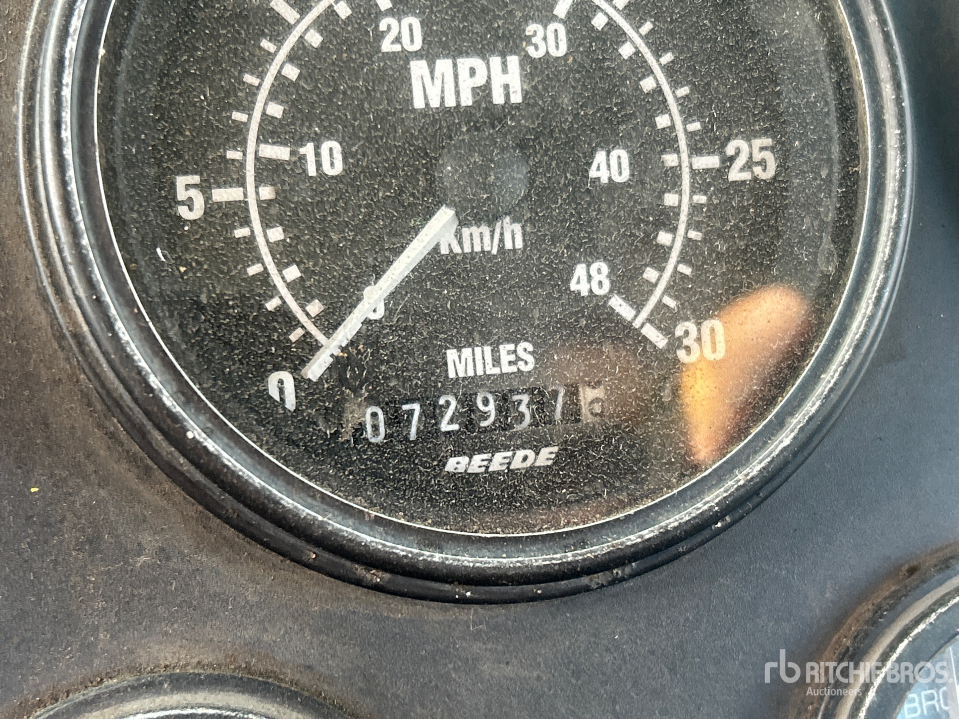 General Appearance with Hour Meter / Odometer