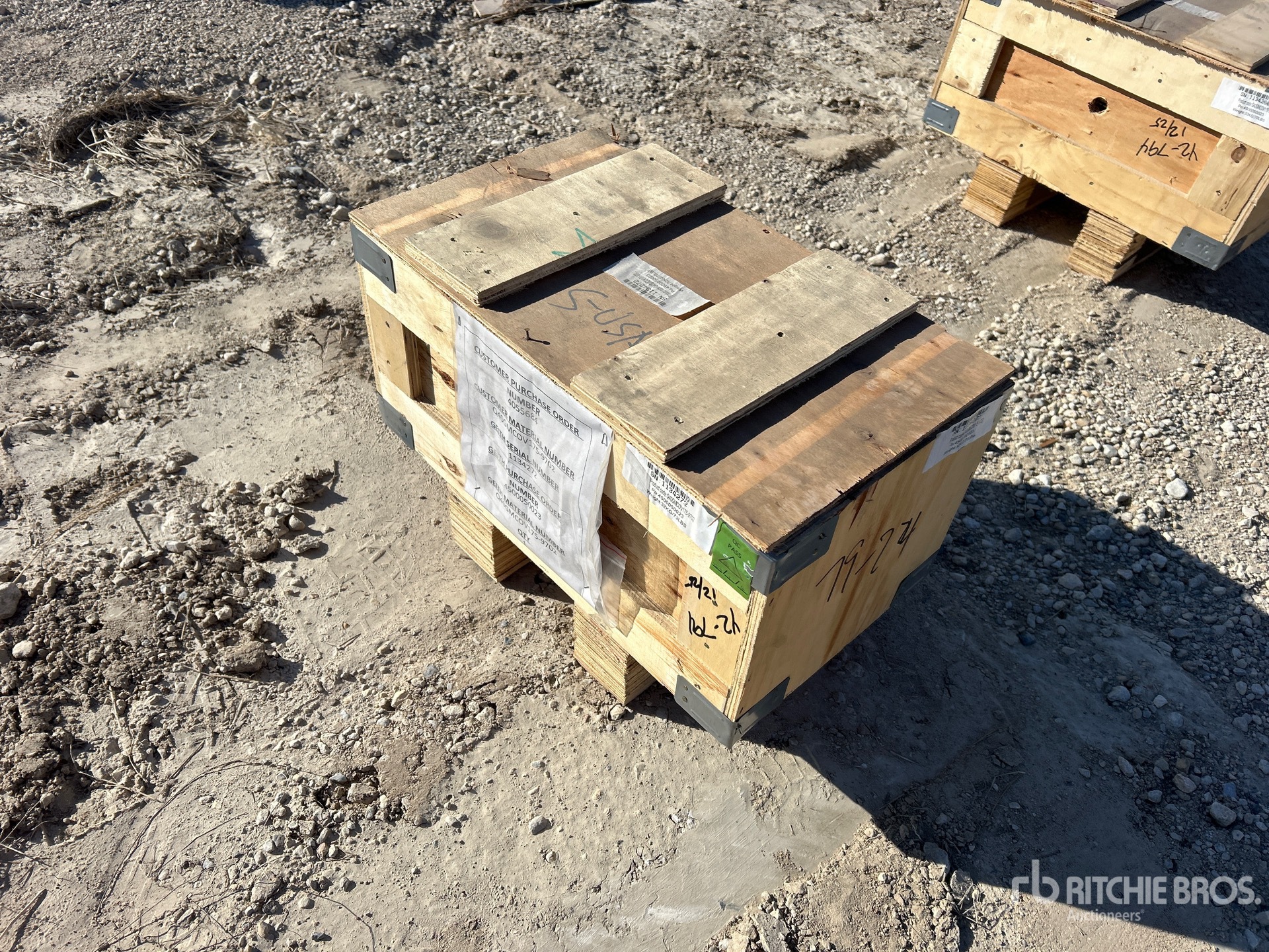 General Appearance with Foto, angolo anteriore sinistro