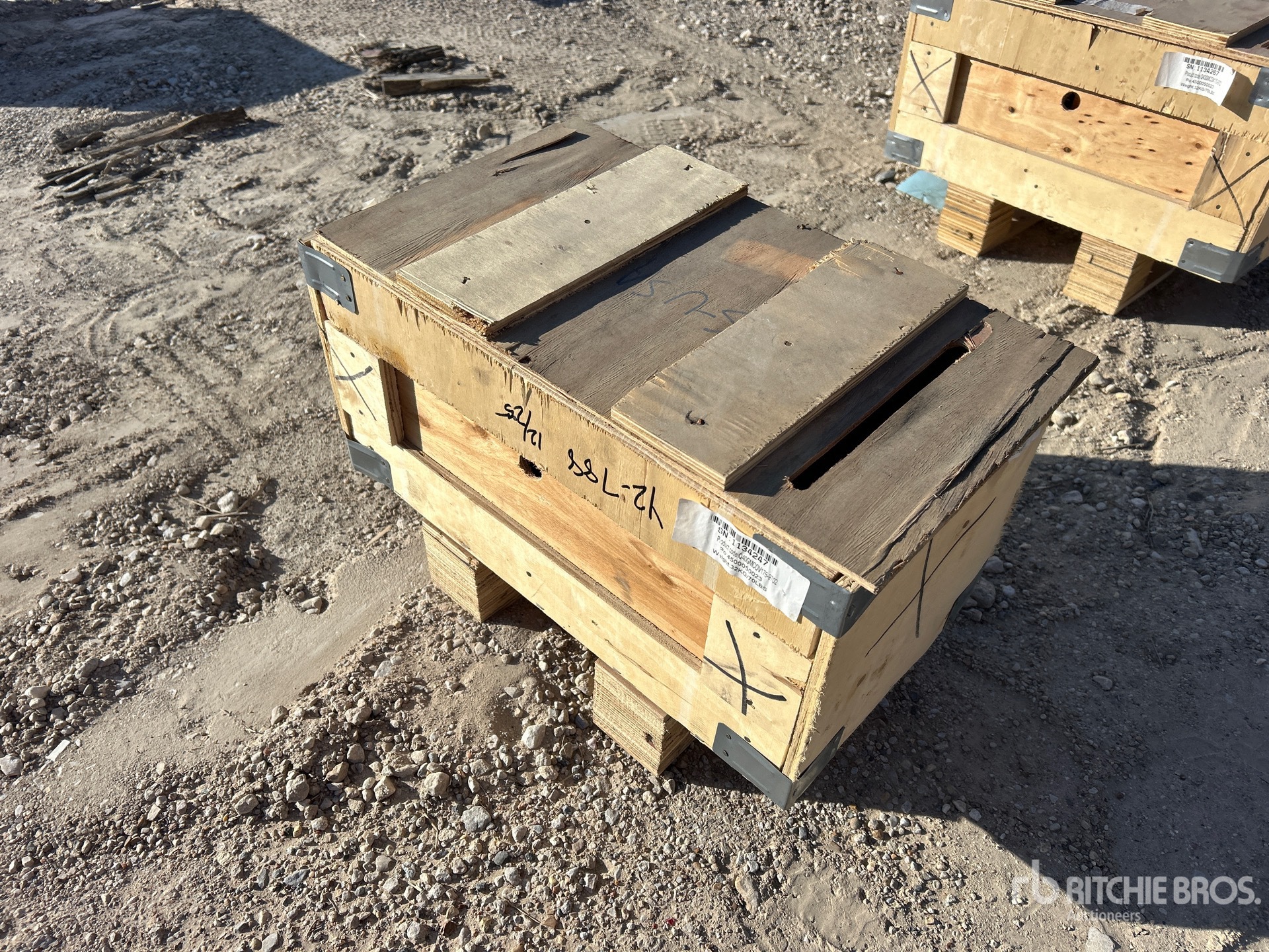 General Appearance with Foto, angolo anteriore sinistro