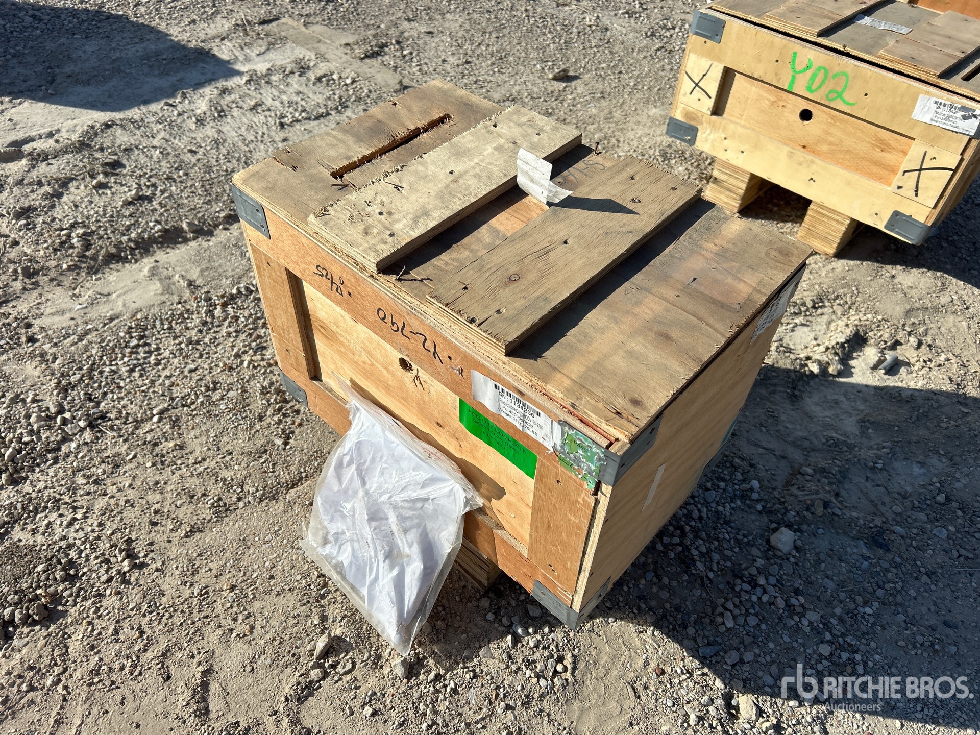 General Appearance with Foto, angolo anteriore sinistro