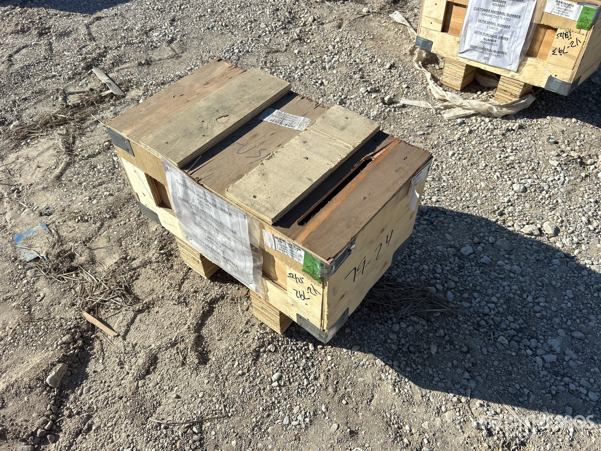 General Appearance with Foto, angolo anteriore sinistro