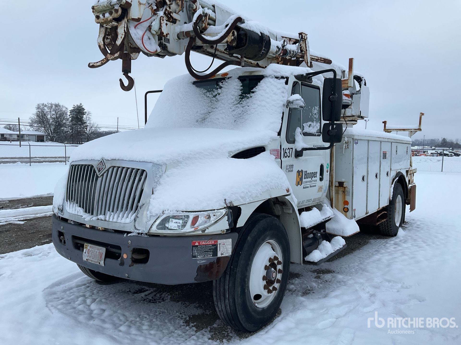 General Appearance with Featured Photo