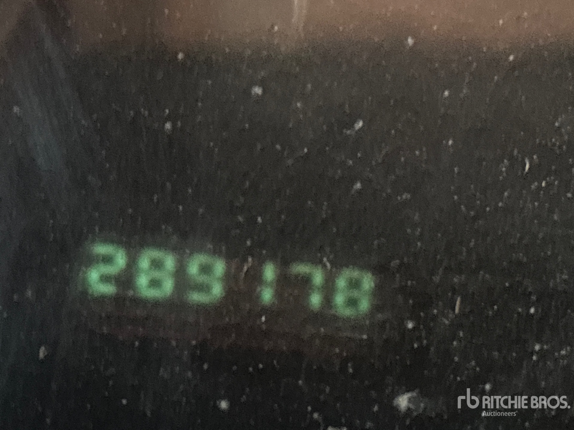 General Appearance with Hour Meter / Odometer