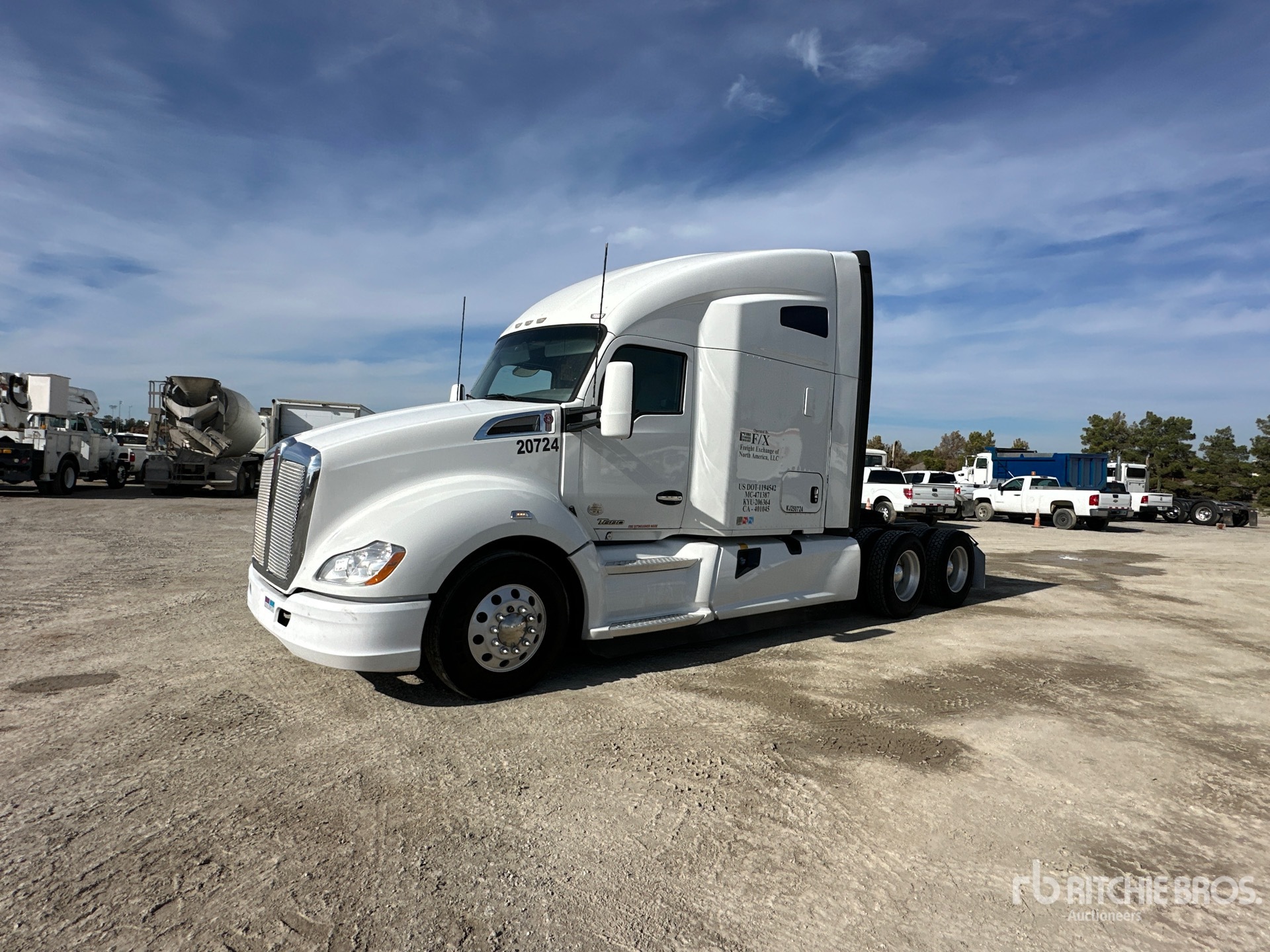 General Appearance with Featured Photo