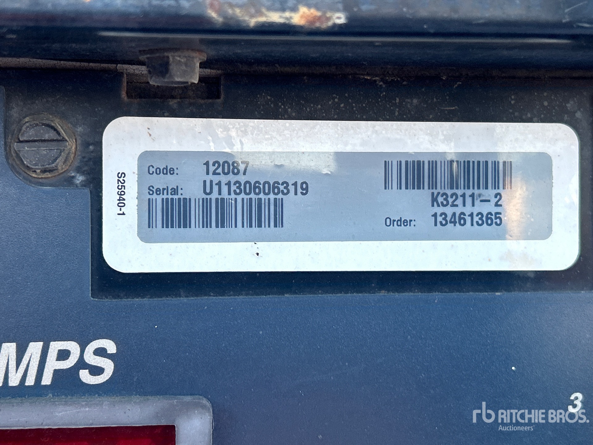 General Appearance with Numéro de série/Numéro d'identification du véhicule automobile