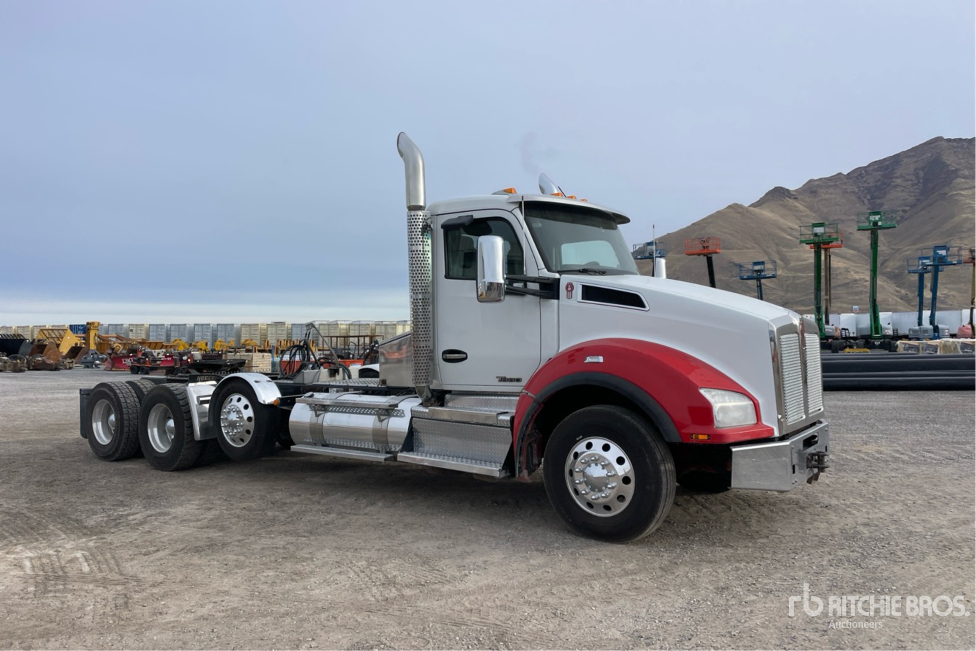 Aspect général with Image, coin avant droit