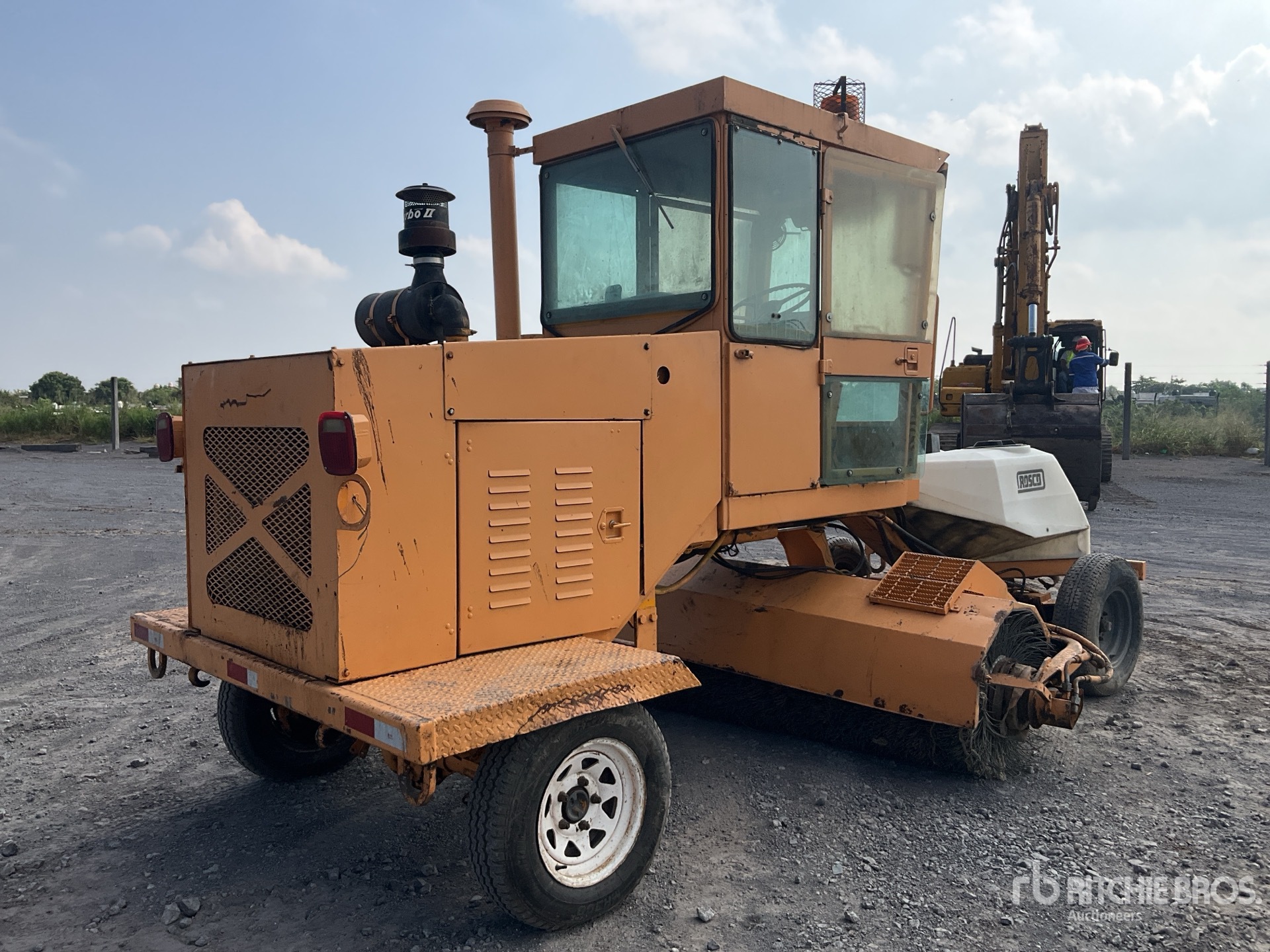 General Appearance with Imagen: esquina trasera derecha