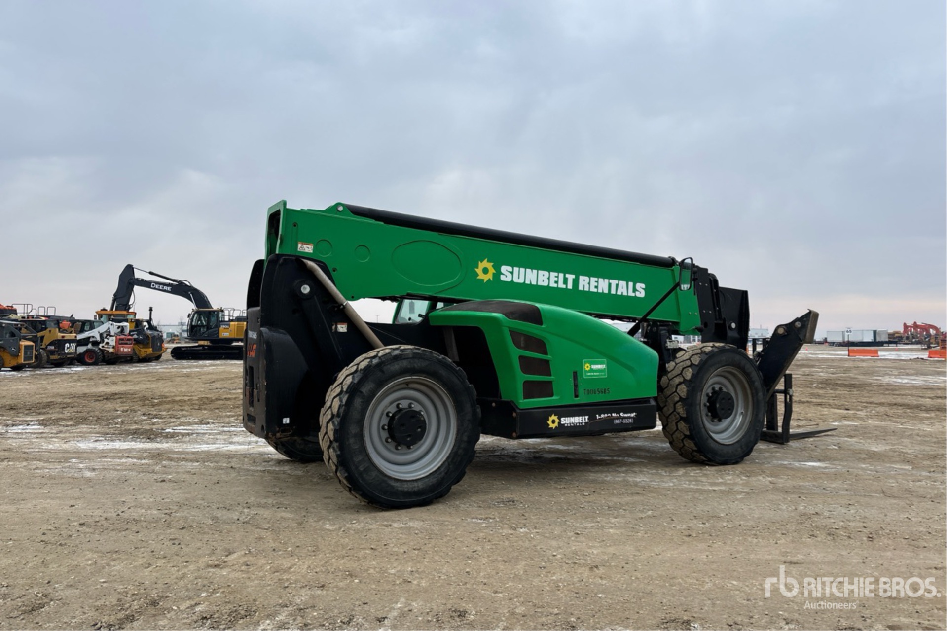 General Appearance with Picture, Right Rear Corner