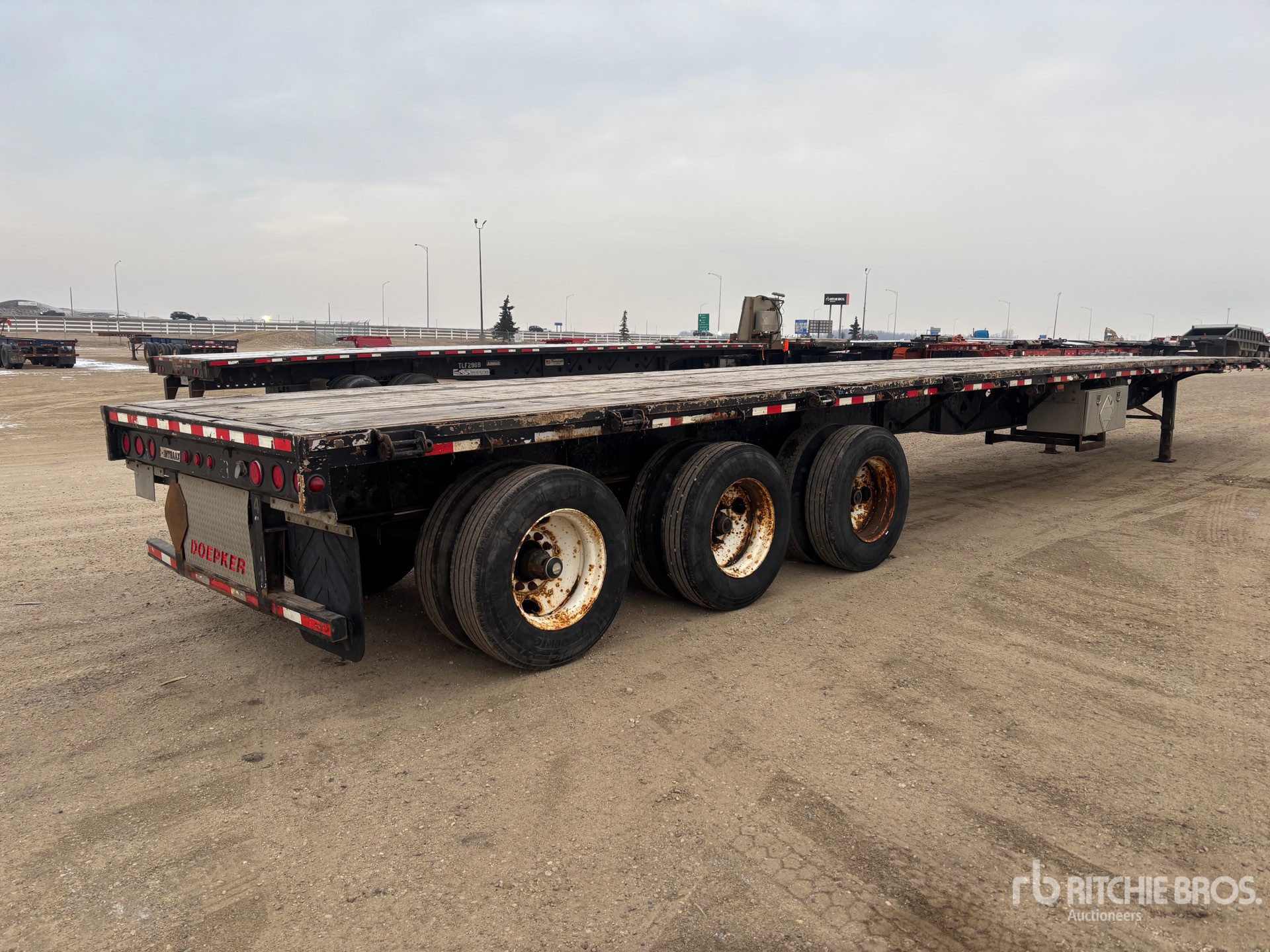 General Appearance with Imagen: esquina trasera derecha