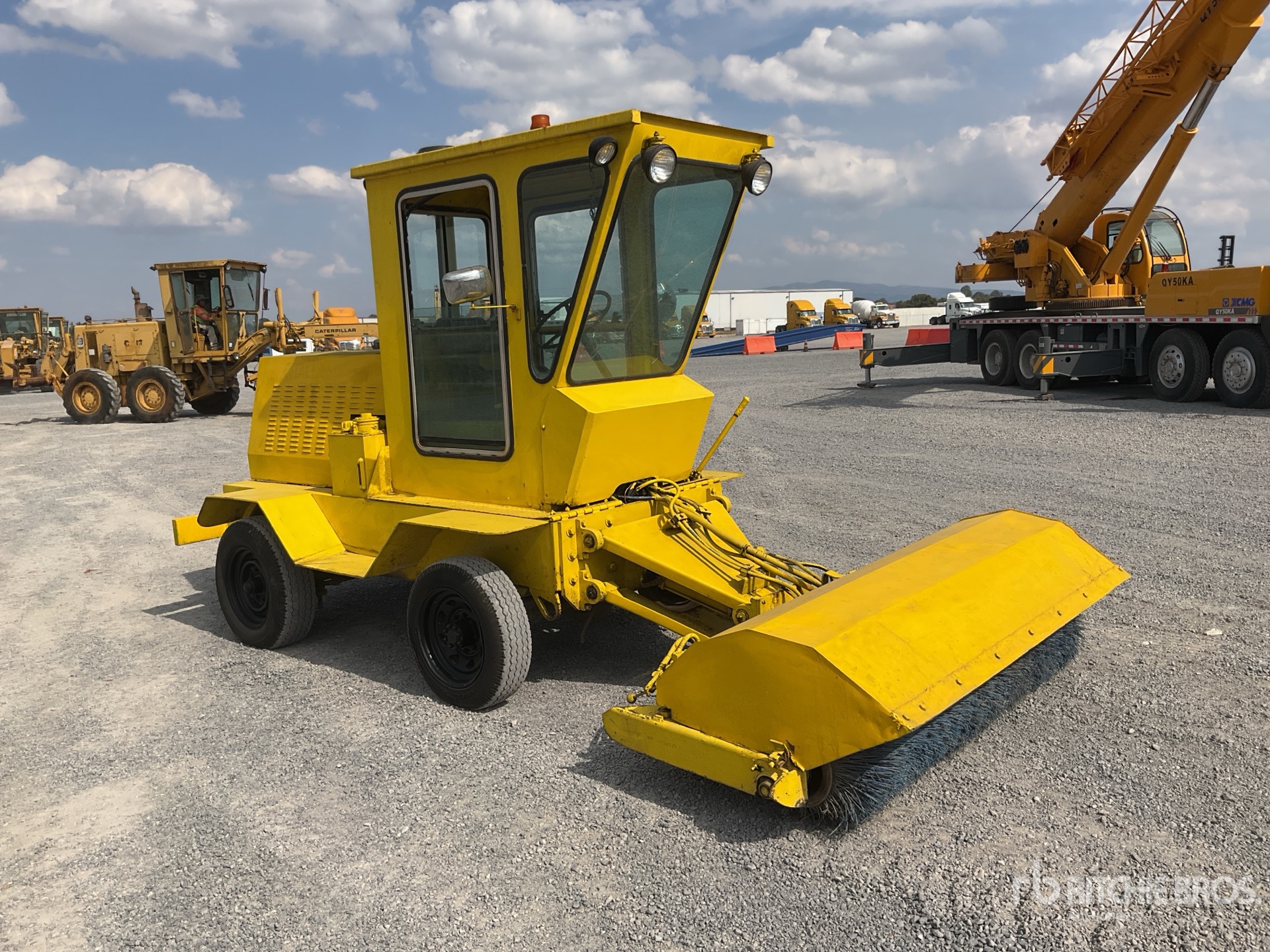 General Appearance with Imagen: esquina delantera derecha