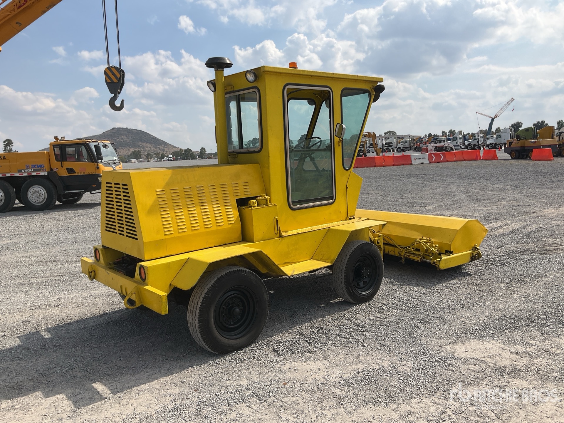 General Appearance with Imagen: esquina trasera derecha