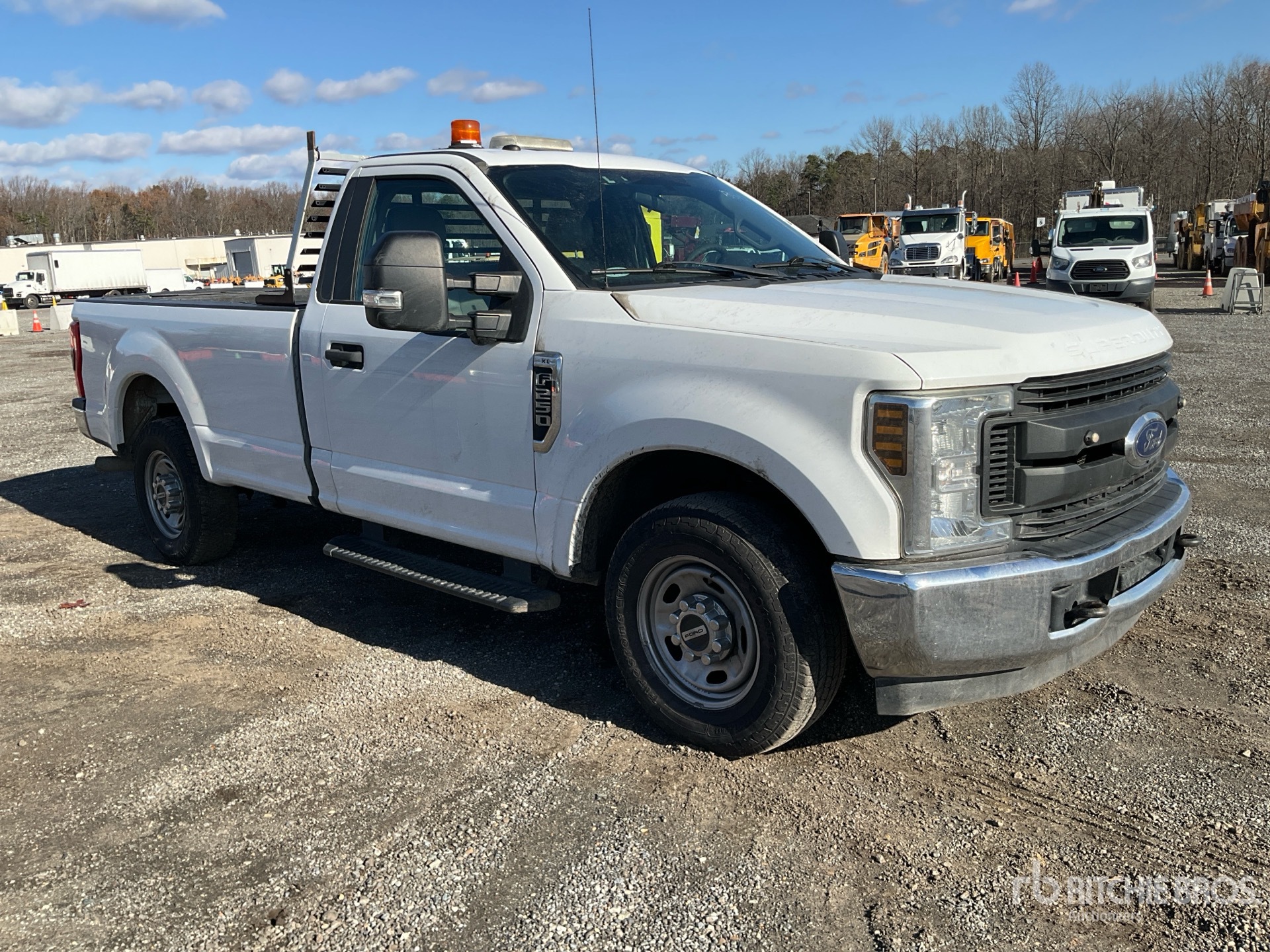 General Appearance with Imagen: esquina delantera derecha