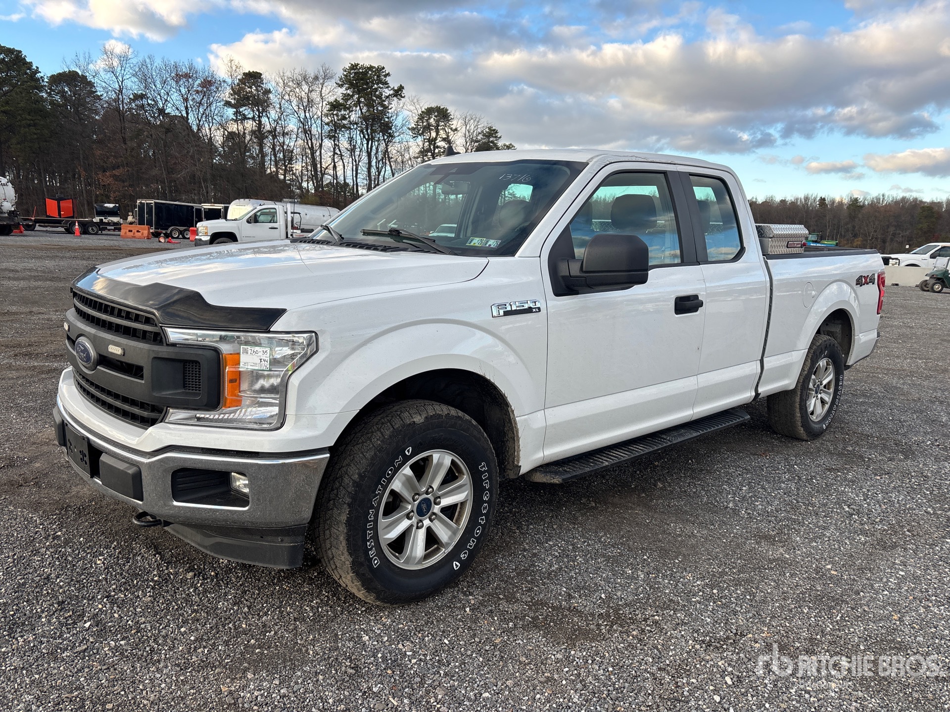 General Appearance with Featured Photo