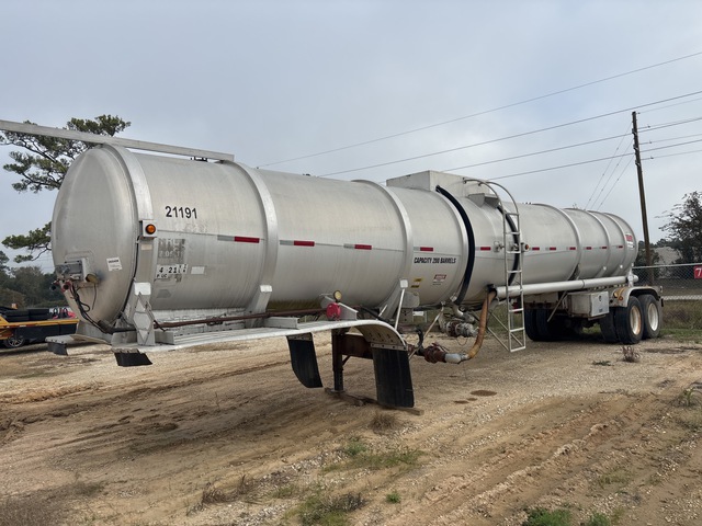 2005 Heil 200 bbl Tanker Trailer